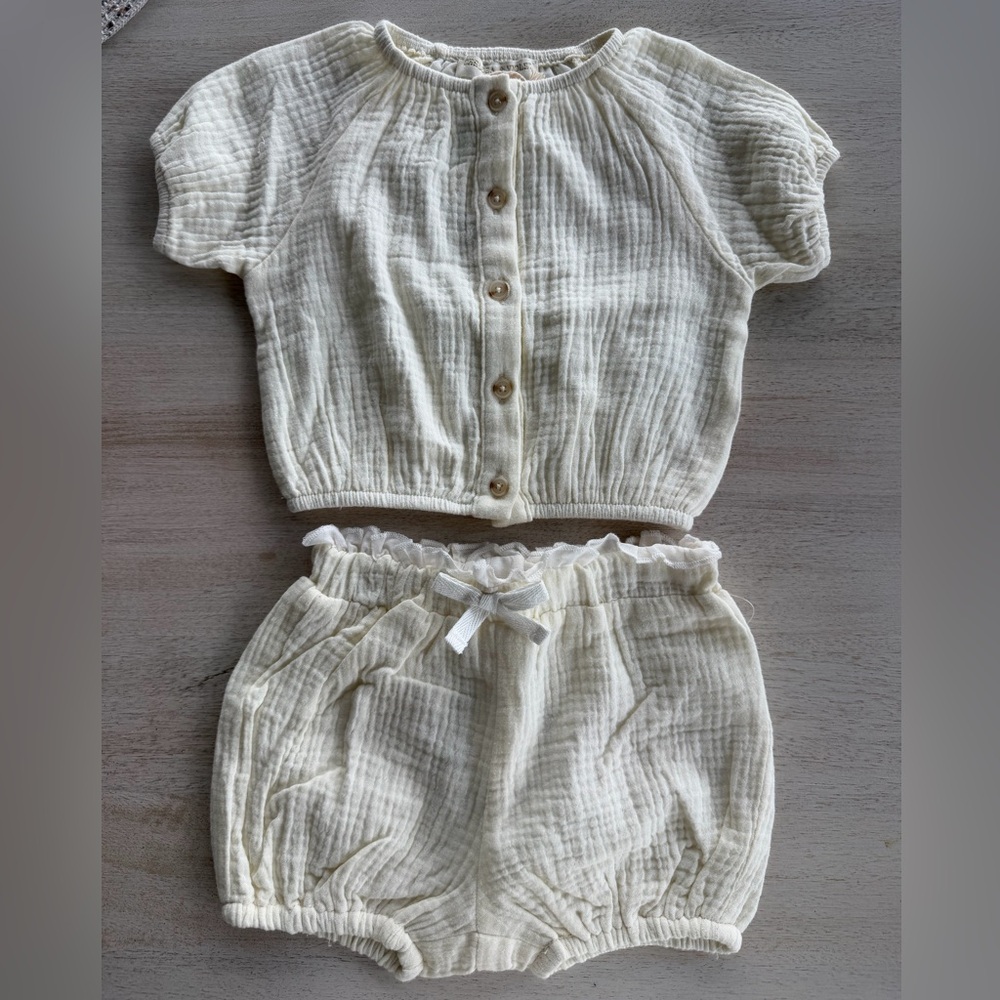 Chelsea & Violet White Cotton Muslin Top & Bloomers Set, Size 12 Months